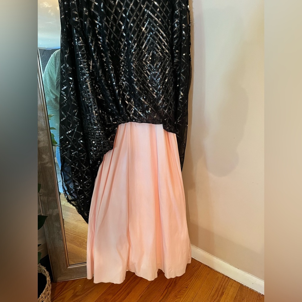 Say Yes To Prom - Picture 6 of 9